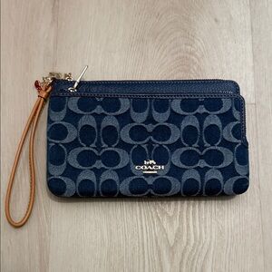 Coach Denim Blue Signature Wristlet double zip